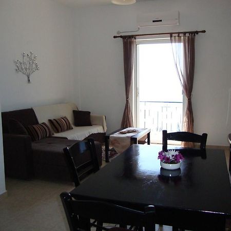 Fantasia Apartment Lakones Exterior photo